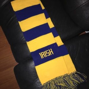 Unisex Vintage Notre Dame NCAA scarf